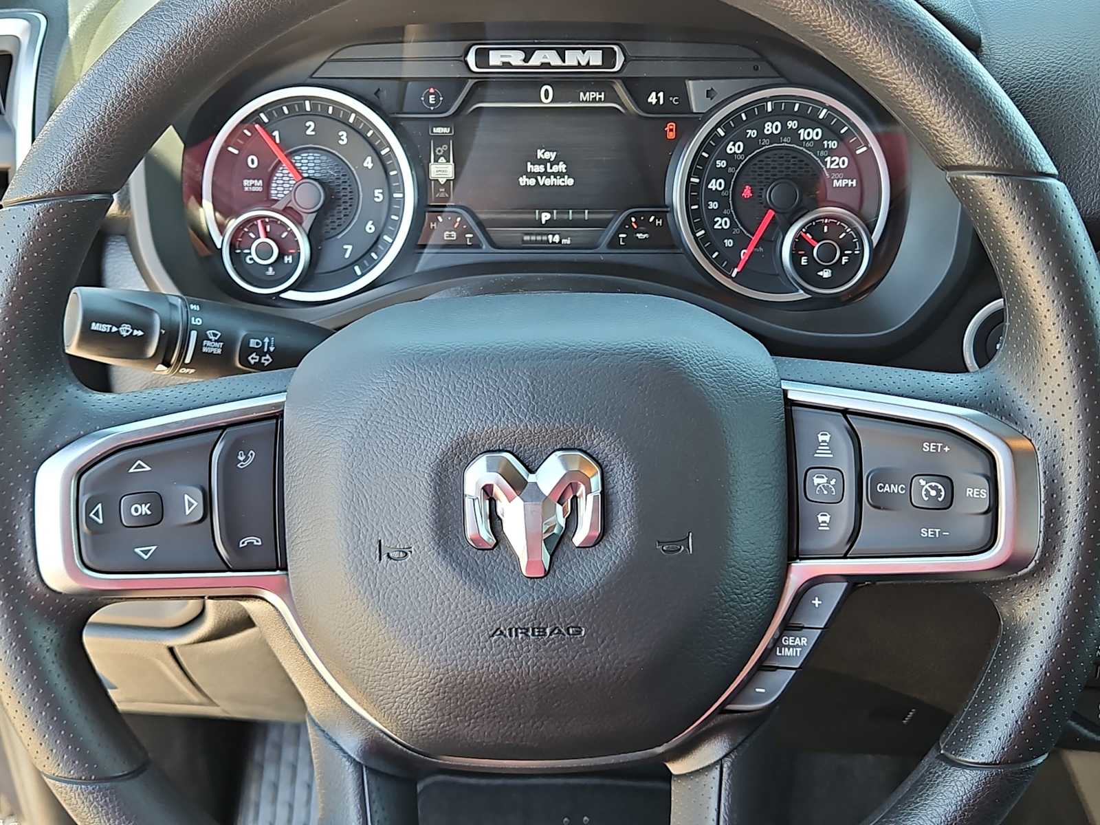 Thumbnail: 2026 RAM 1500 - 19