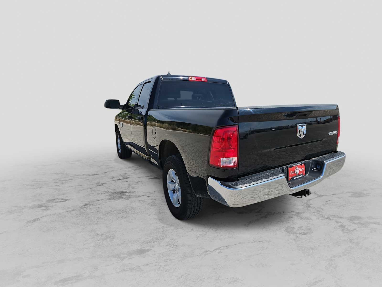 Thumbnail: 2024 RAM 1500 Classic - 6
