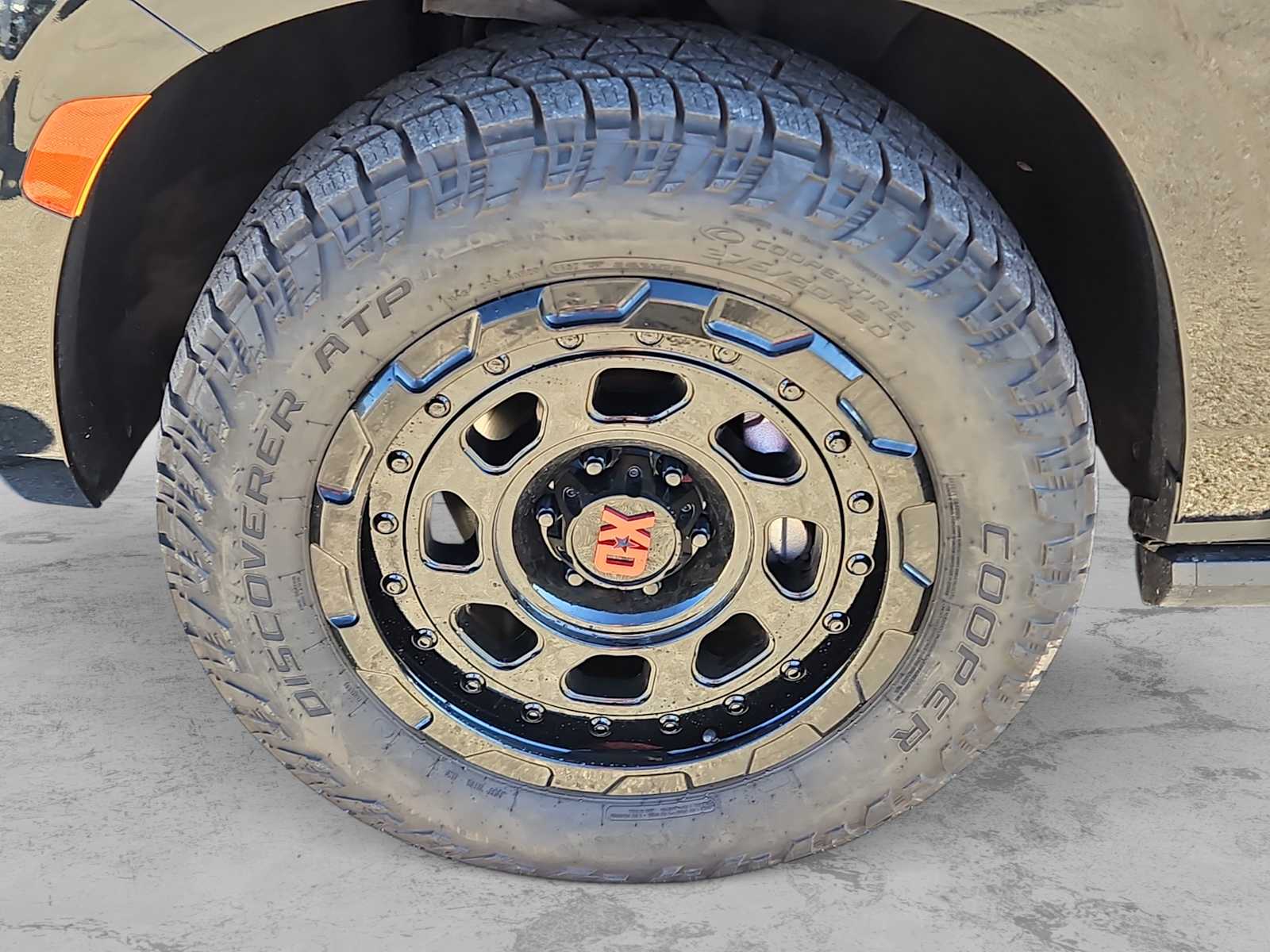 Thumbnail: 2022 GMC Yukon XL - 12