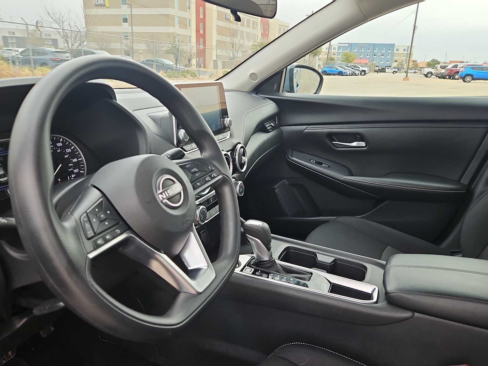 Thumbnail: 2025 Nissan Sentra - 10