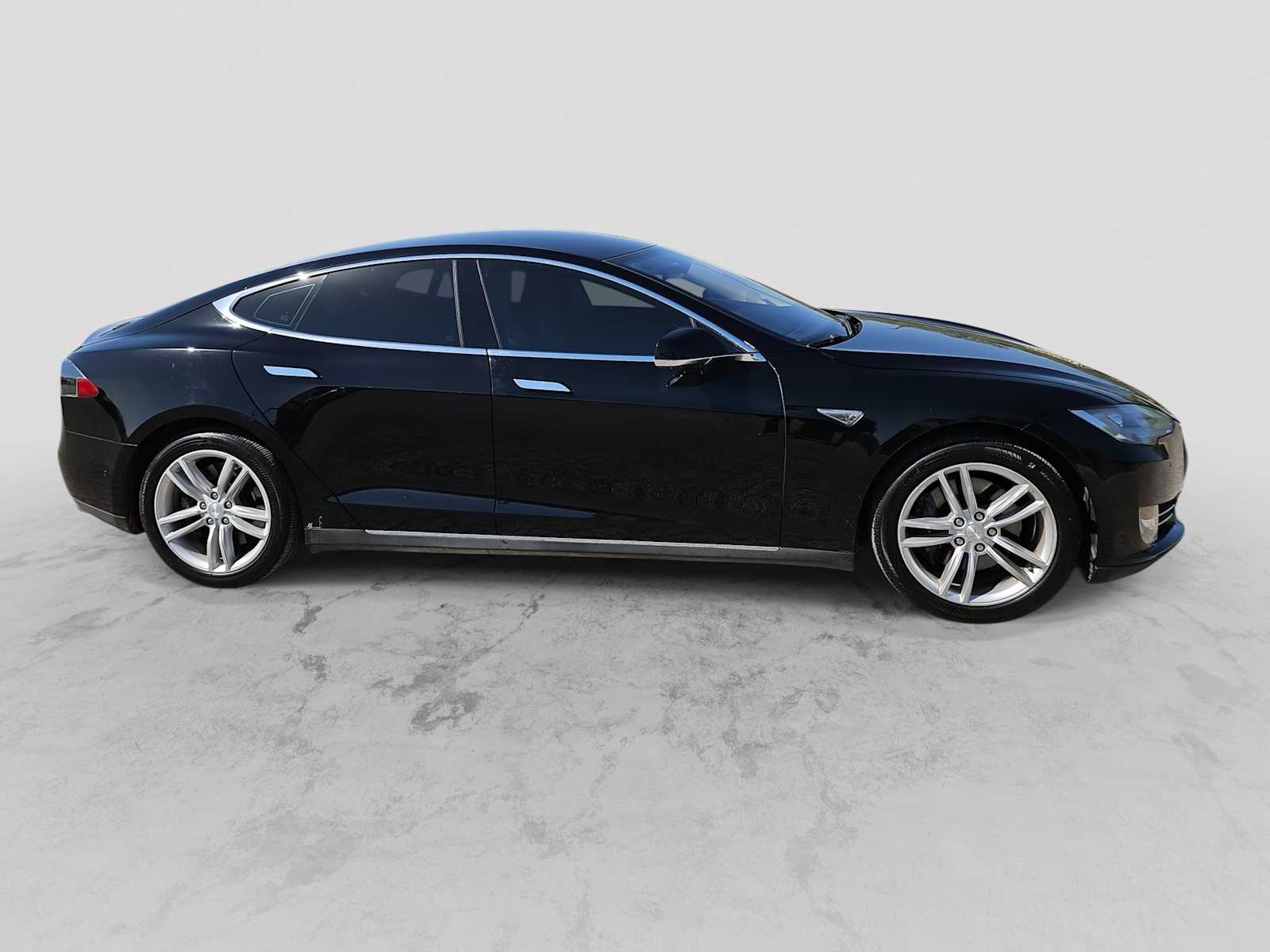Thumbnail: 2014 Tesla Model S - 9