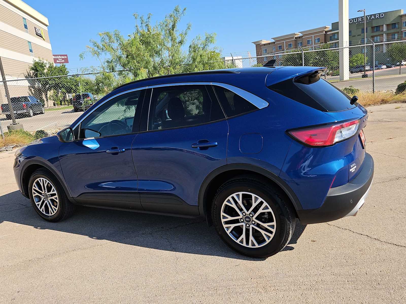 Thumbnail: 2022 Ford Escape - 11