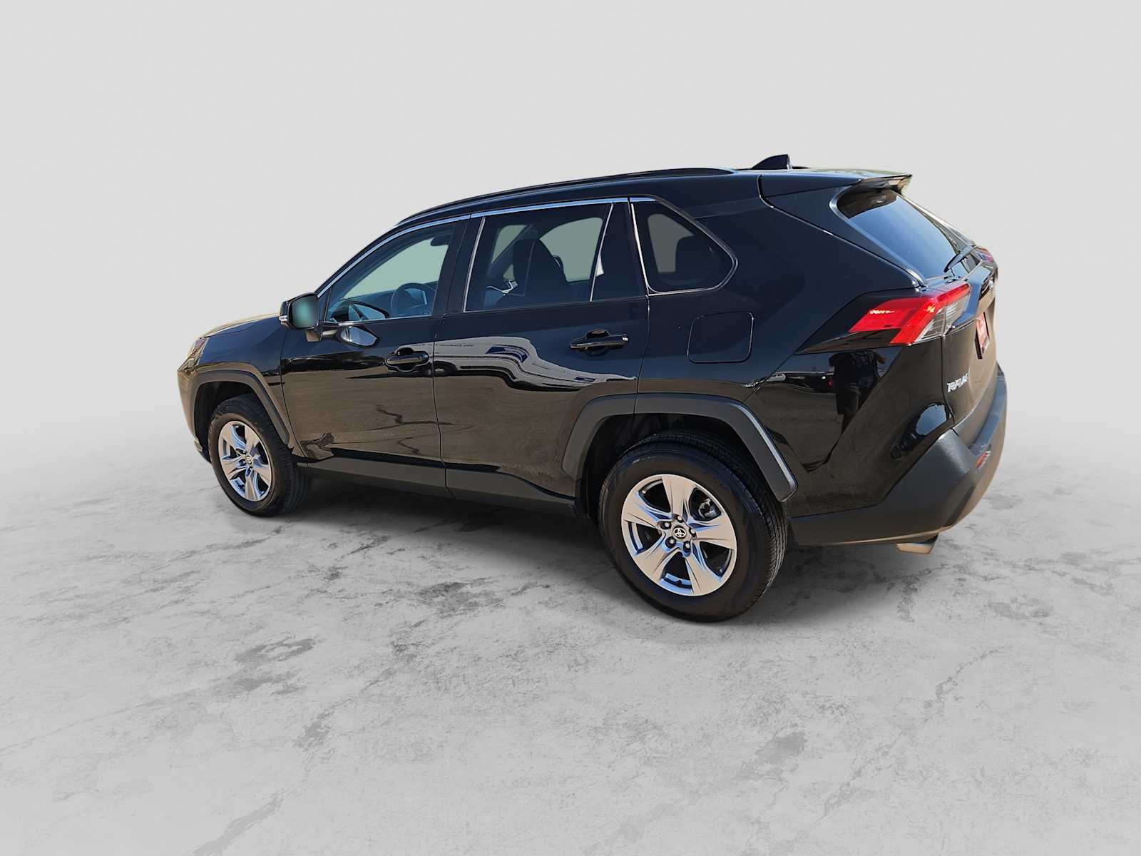 Thumbnail: 2023 Toyota RAV4 - 11