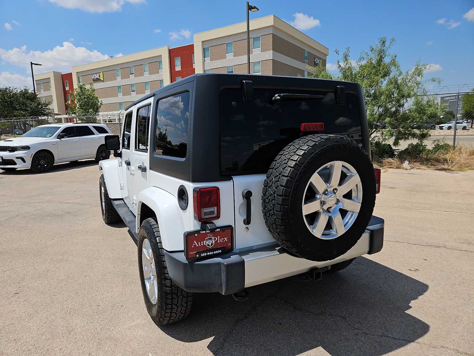 Thumbnail: 2018 Jeep Wrangler - 12