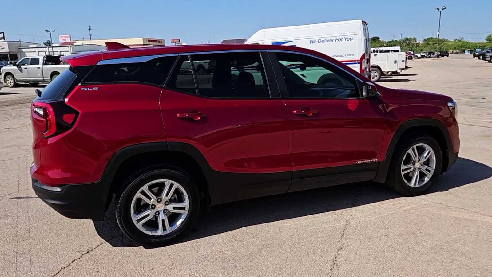 Thumbnail: 2024 GMC Terrain - 9