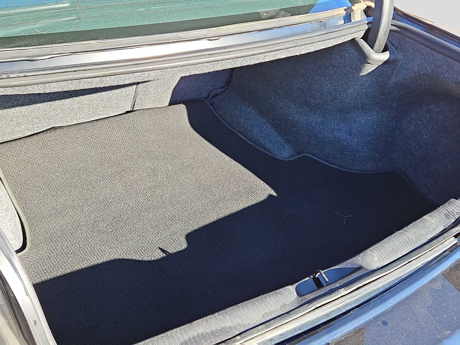 Thumbnail: 2021 Dodge Charger - 23