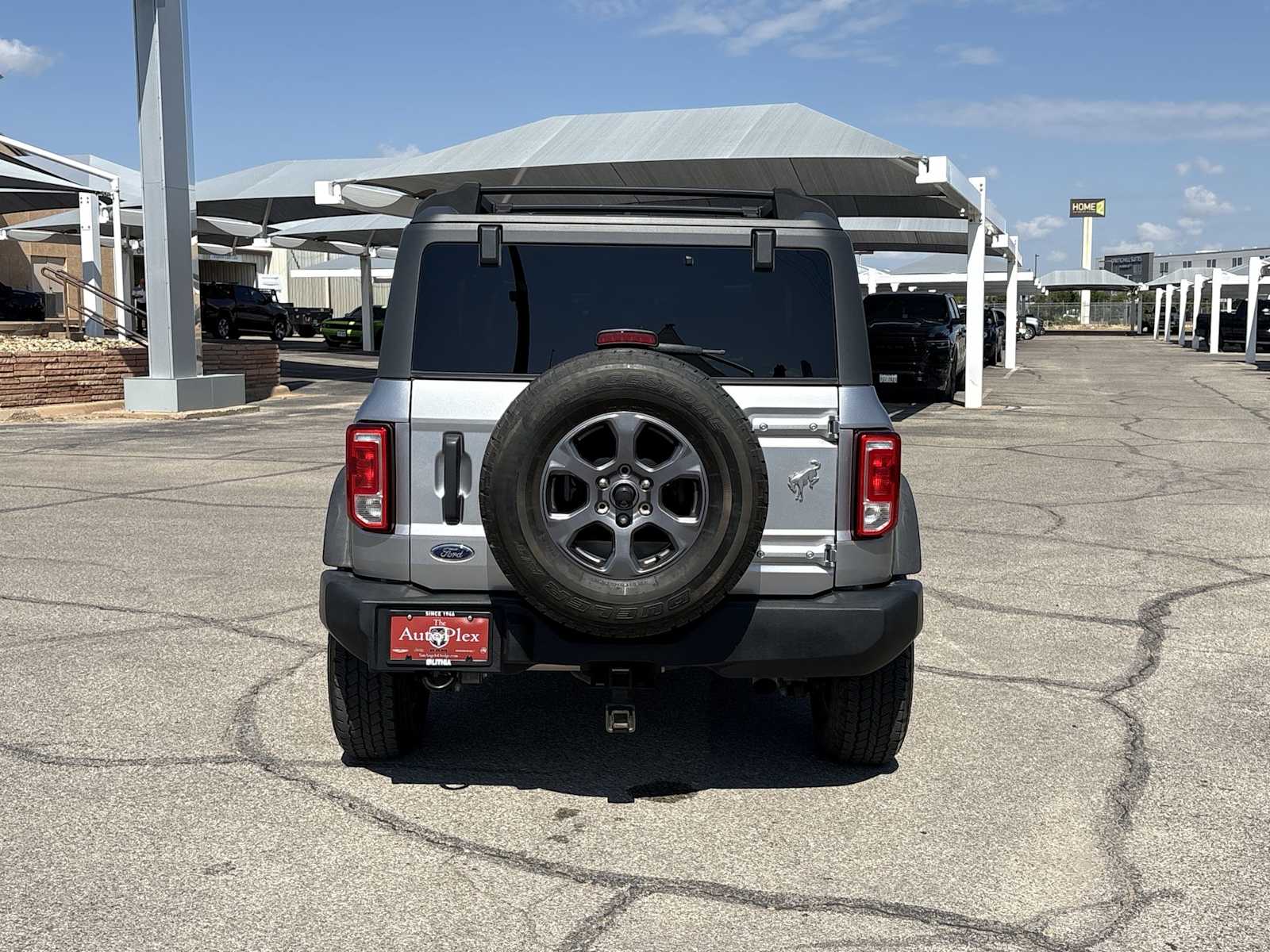 Thumbnail: 2022 Ford Bronco - 7