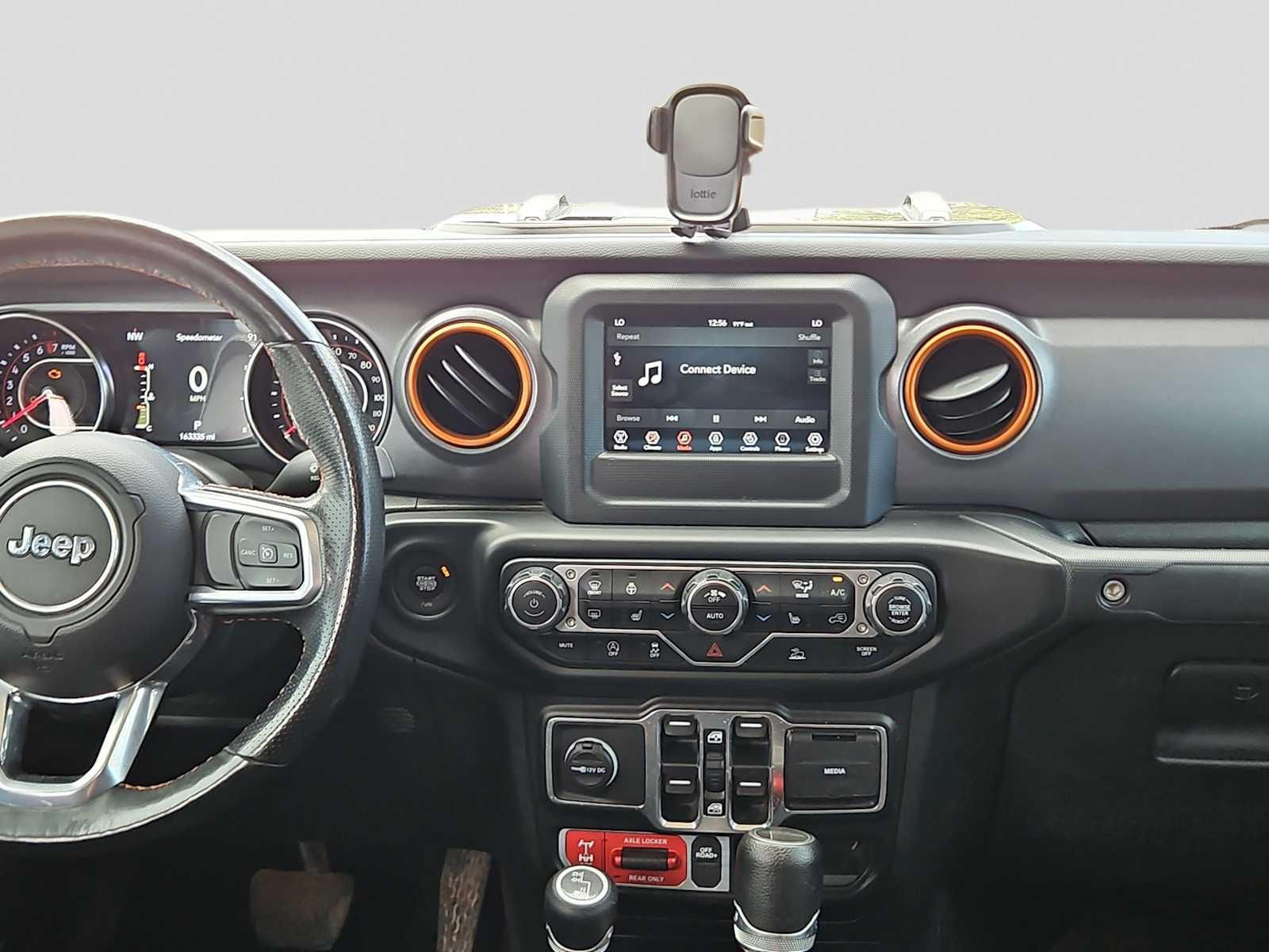 Thumbnail: 2021 Jeep Gladiator - 14
