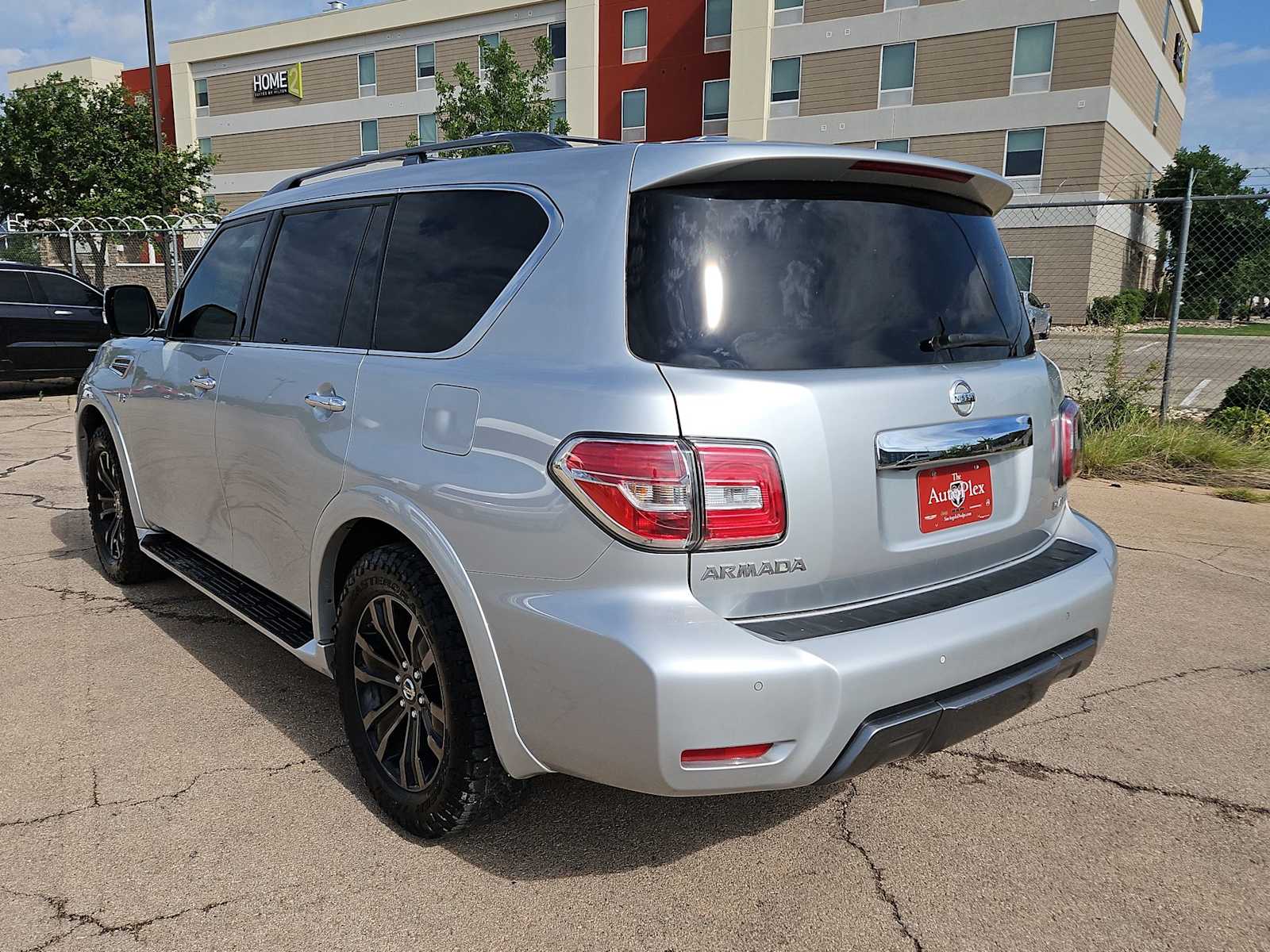 Thumbnail: 2019 Nissan Armada - 12