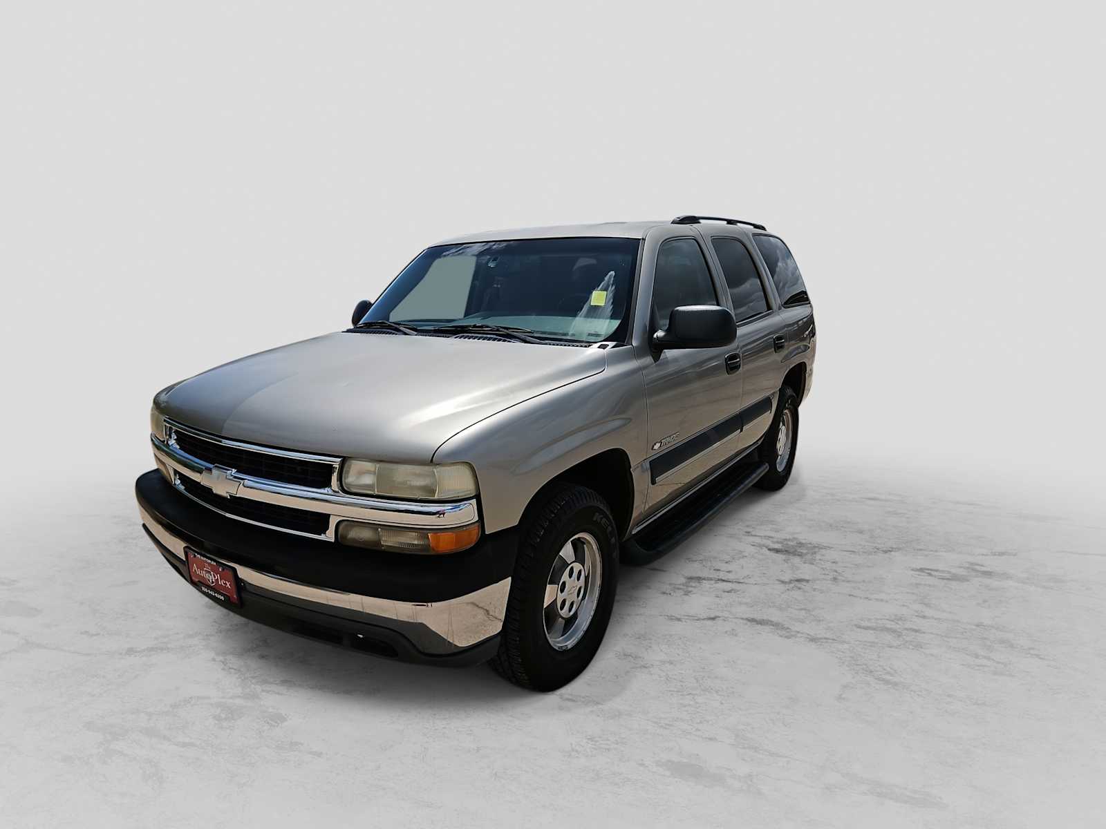 Thumbnail: 2003 Chevrolet Tahoe - 4