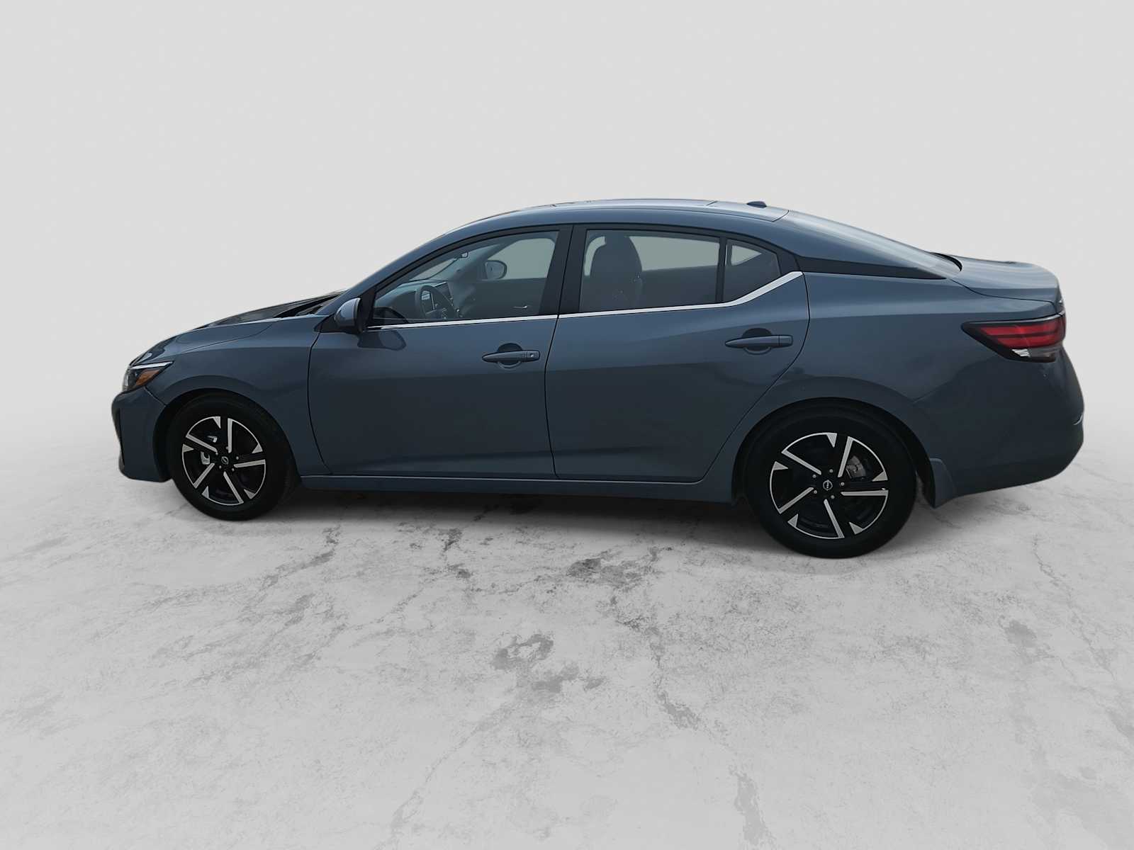 Thumbnail: 2025 Nissan Sentra - 5