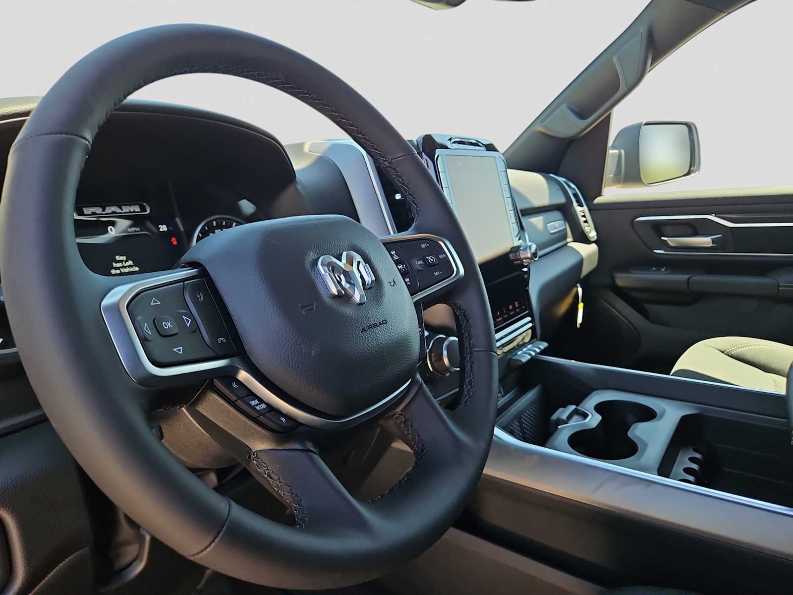 Thumbnail: 2026 RAM 1500 - 10