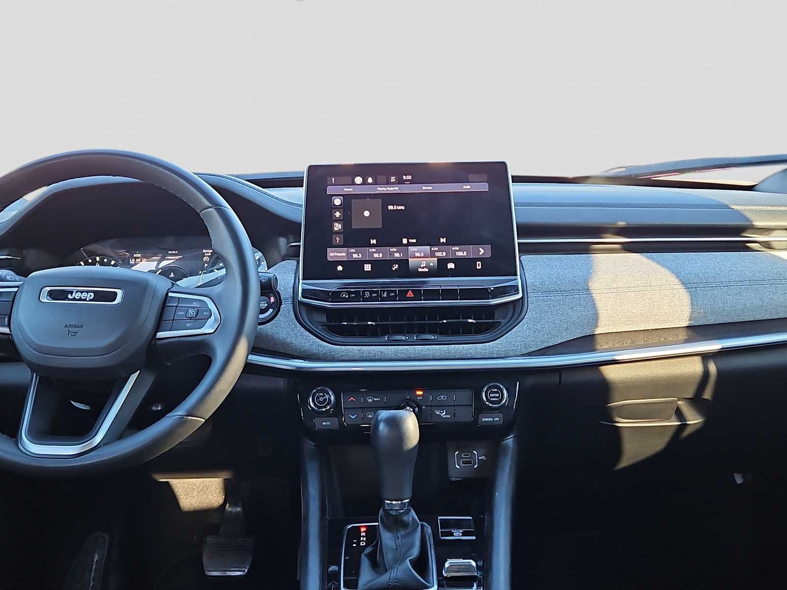 Thumbnail: 2024 Jeep Compass - 15