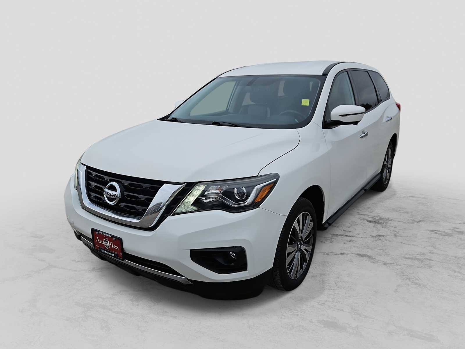 Thumbnail: 2020 Nissan Pathfinder - 1