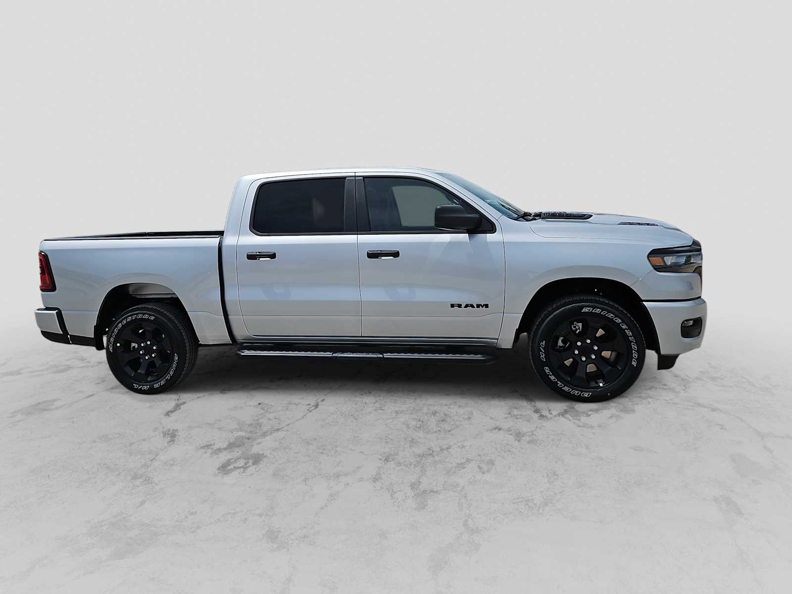 Thumbnail: 2026 RAM 1500 - 9
