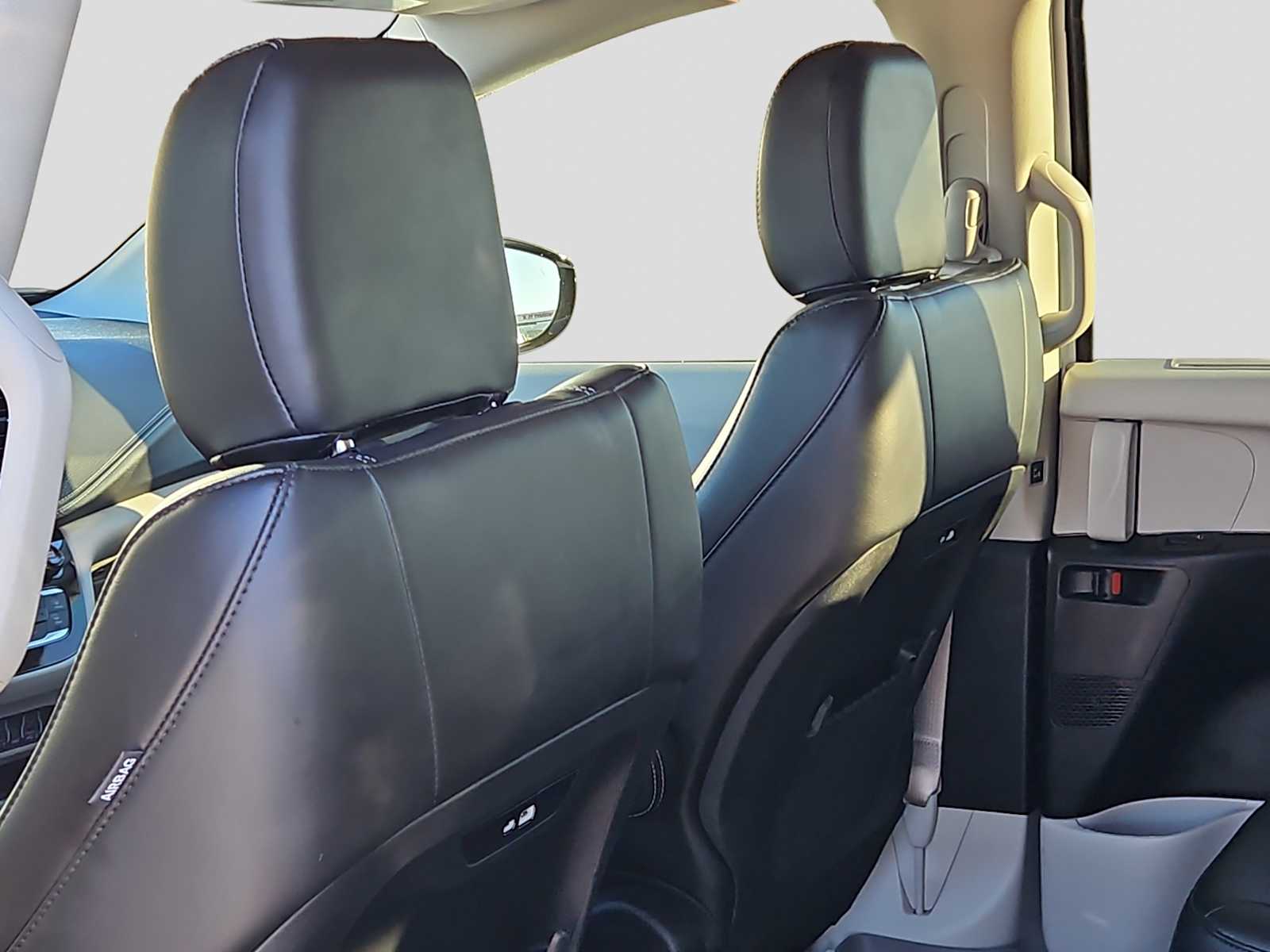 Thumbnail: 2024 Chrysler Pacifica - 14