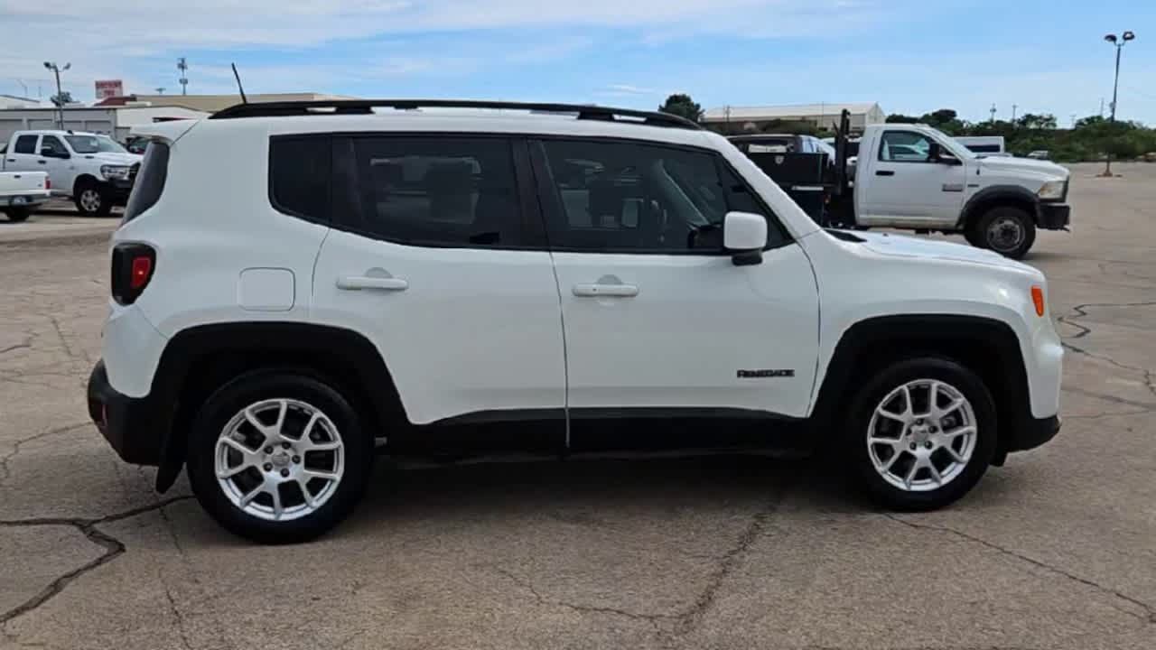 Thumbnail: 2020 Jeep Renegade - 8