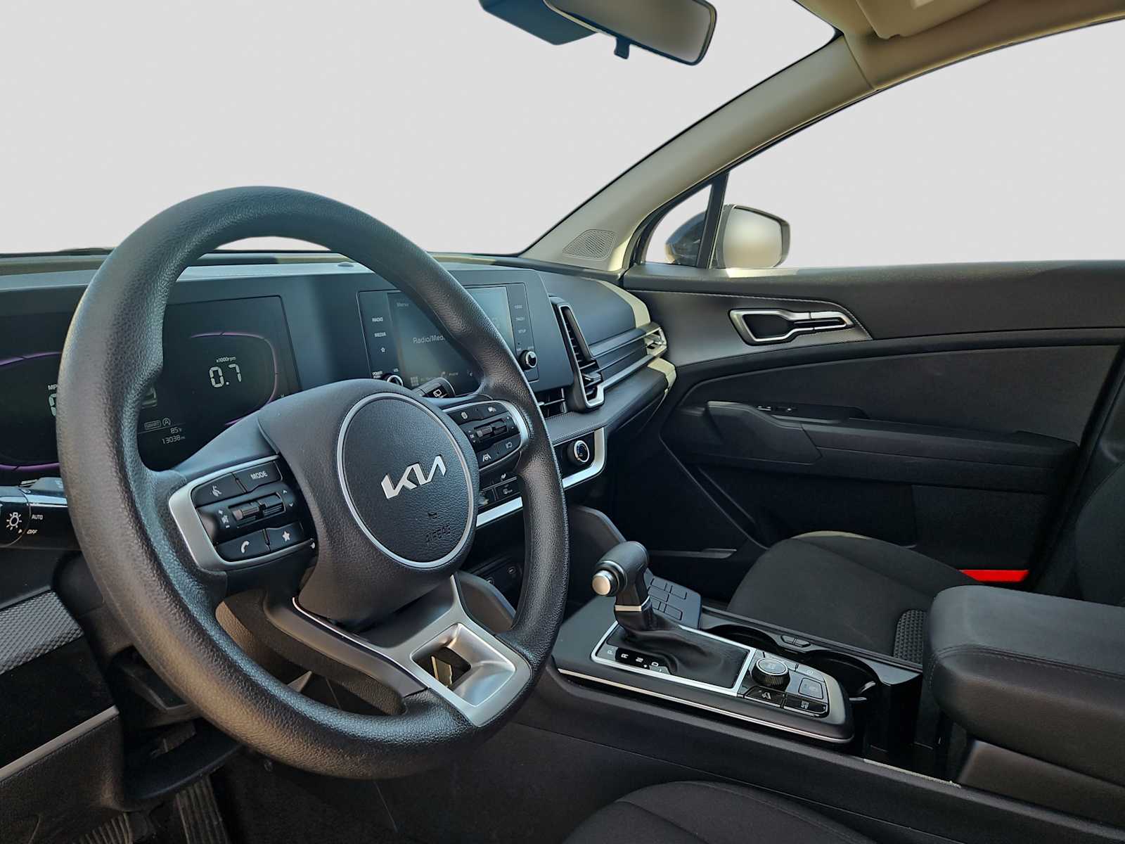 Thumbnail: 2025 Kia Sportage - 10