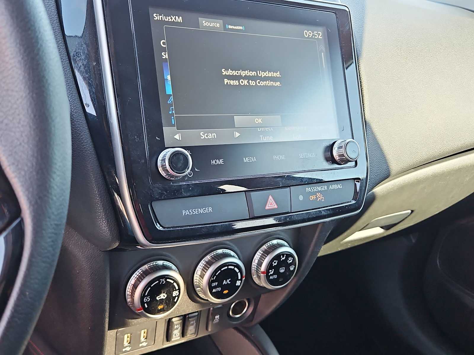 Thumbnail: 2024 Mitsubishi Outlander Sport - 24