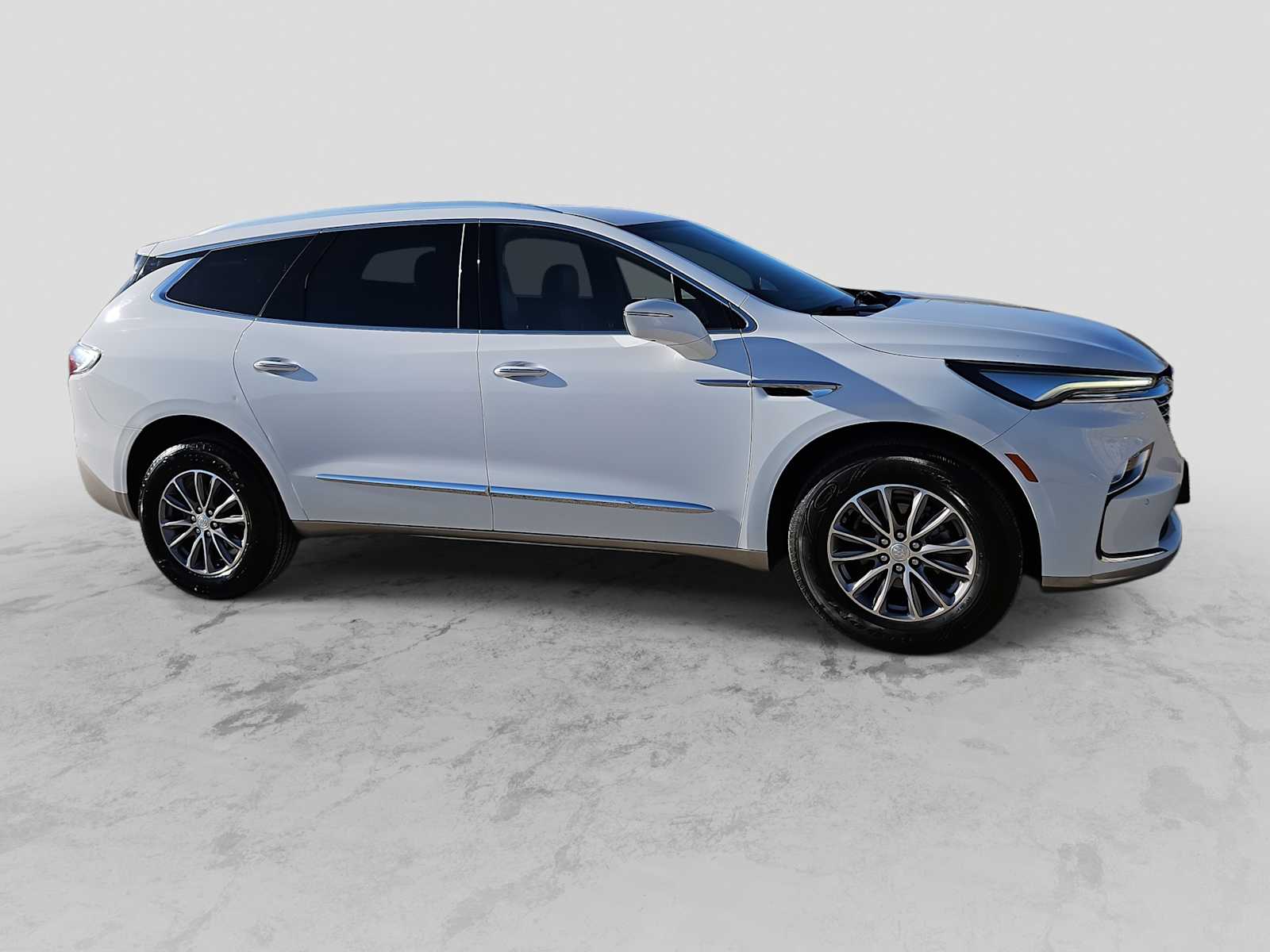 Thumbnail: 2022 Buick Enclave - 9