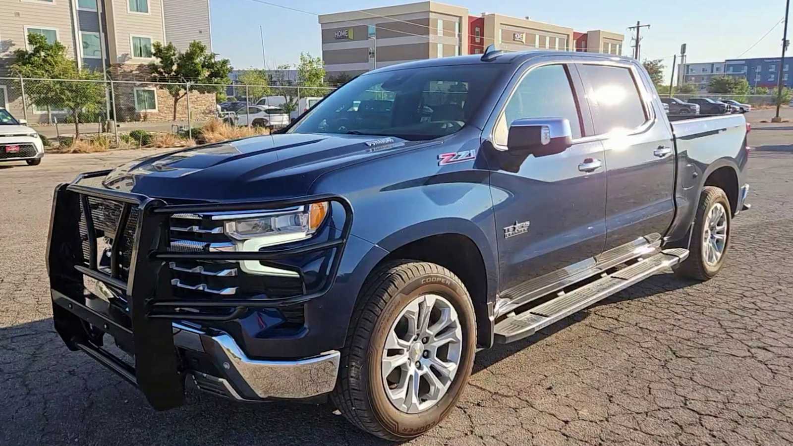2022 Chevrolet Silverado 1500 LTZ photo 4