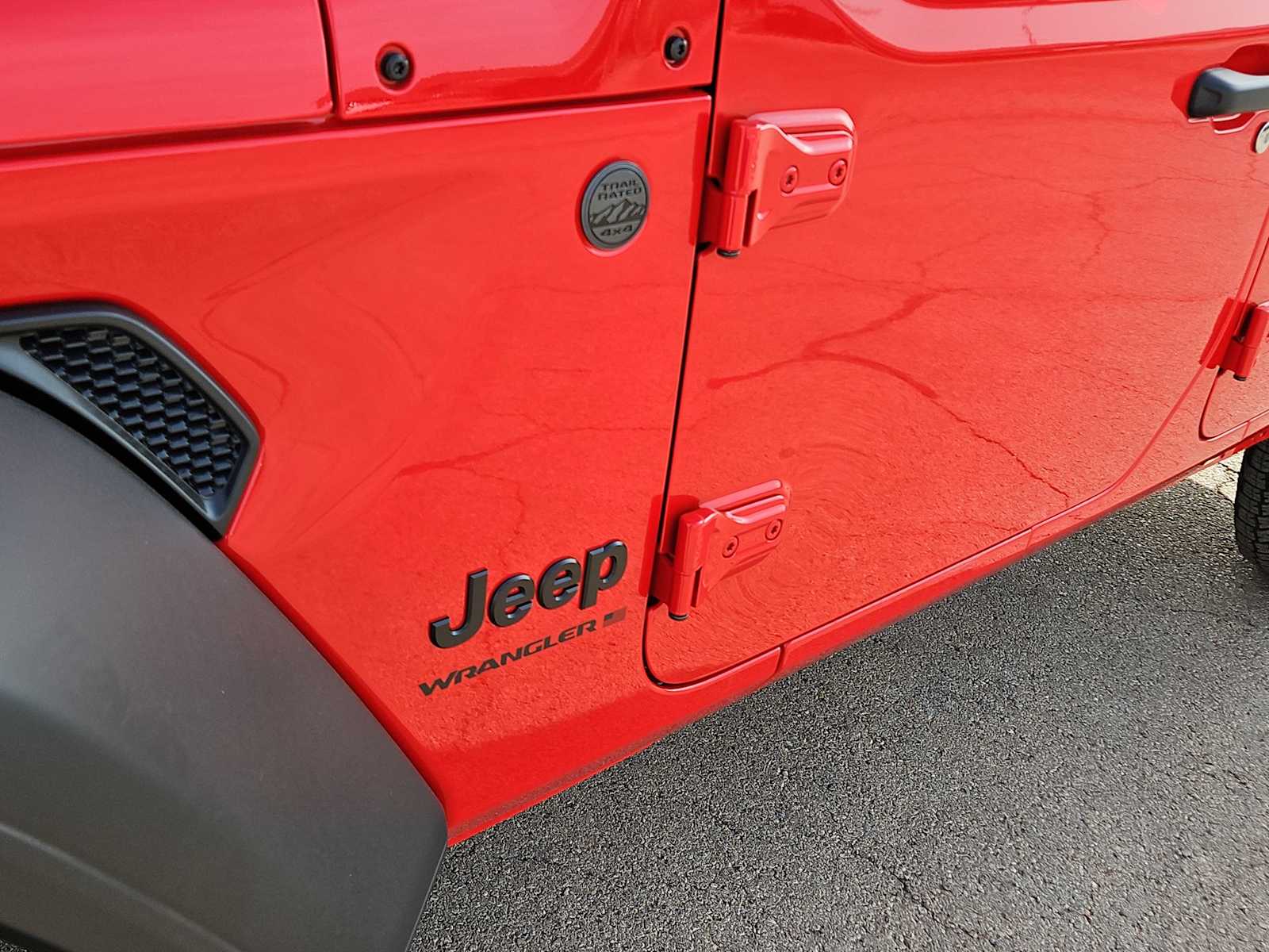 Thumbnail: 2025 Jeep Wrangler - 15