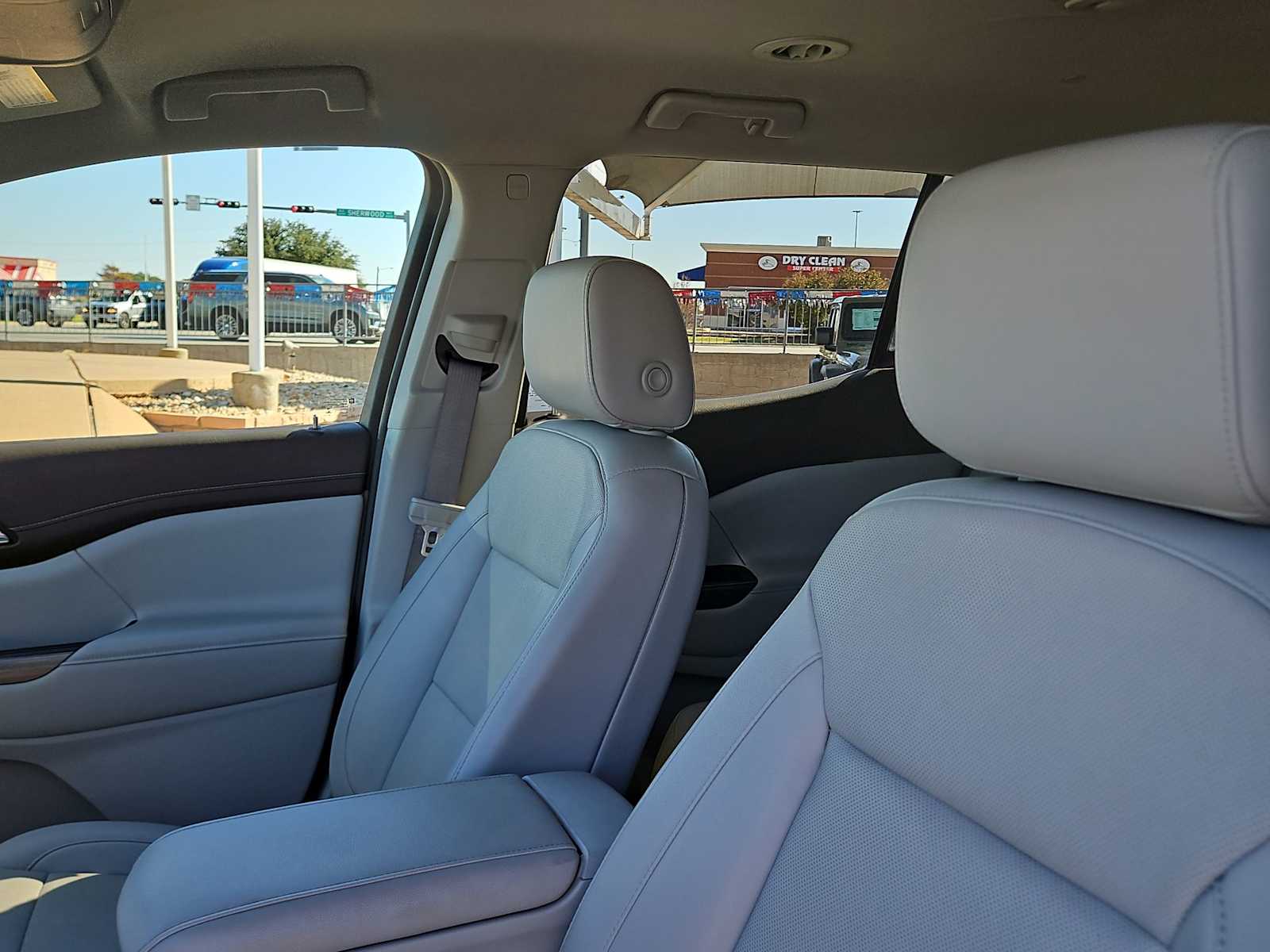 Thumbnail: 2023 GMC Acadia - 18