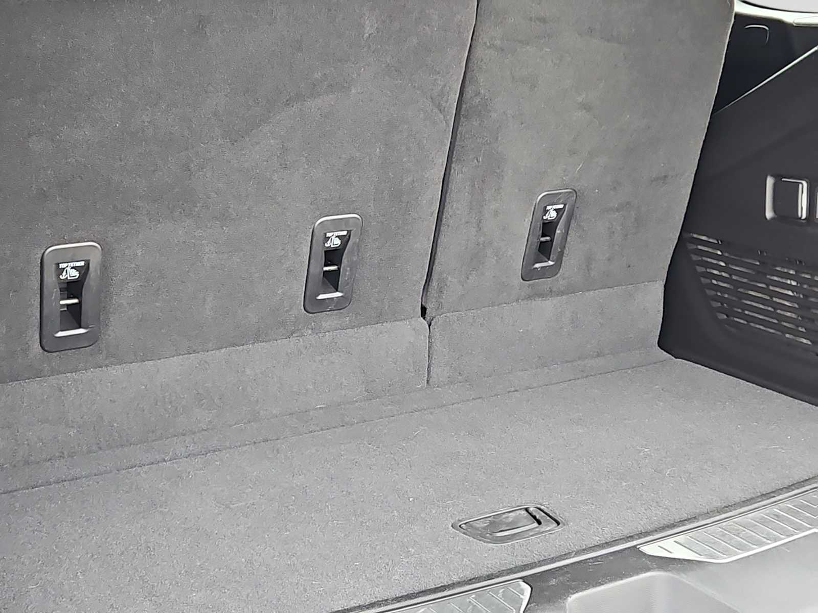 Thumbnail: 2024 Chevrolet Tahoe - 23