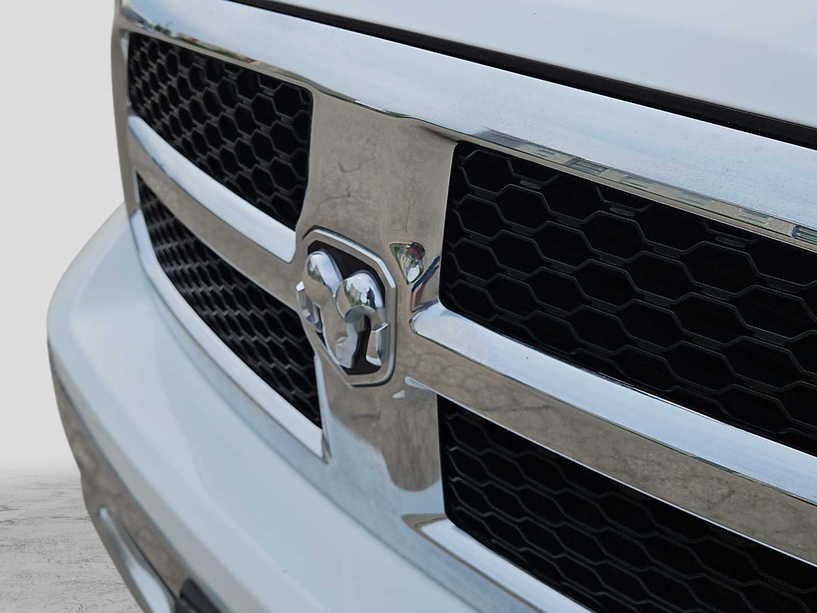 Thumbnail: 2021 RAM 1500 Classic - 13