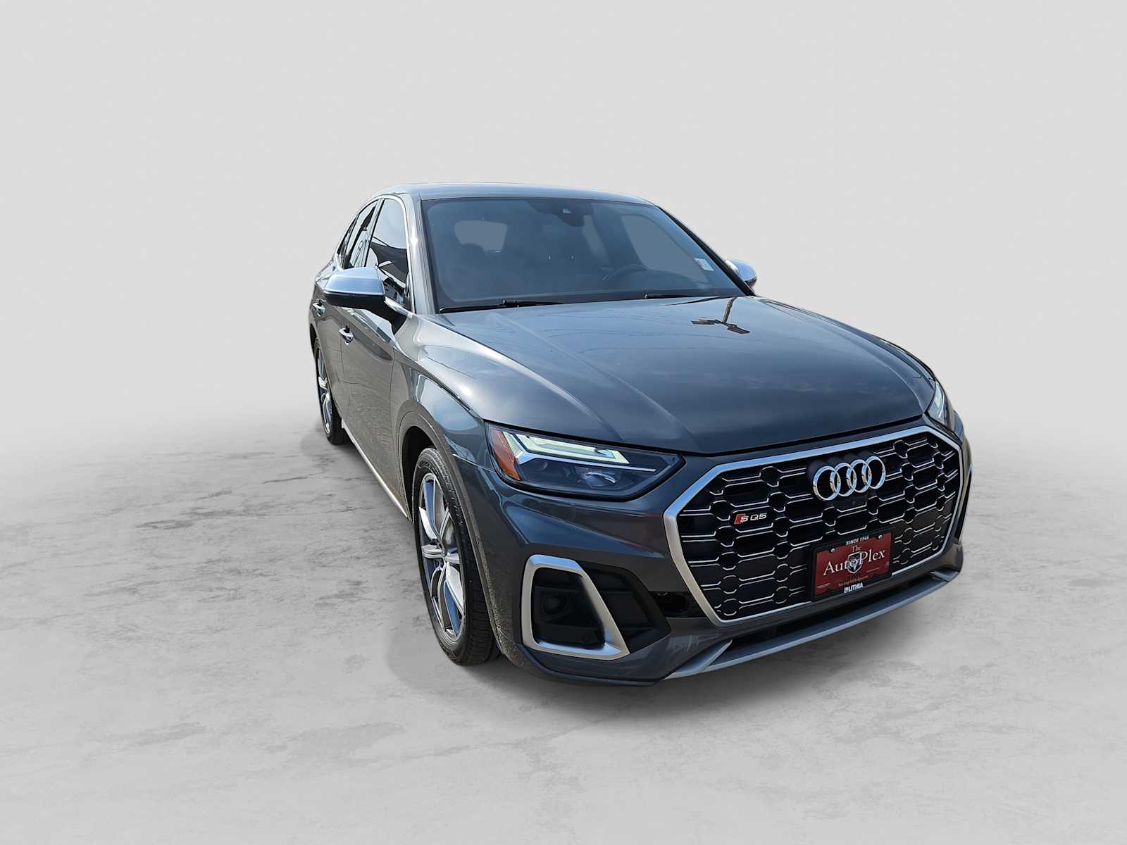 Thumbnail: 2021 Audi SQ5 - 2