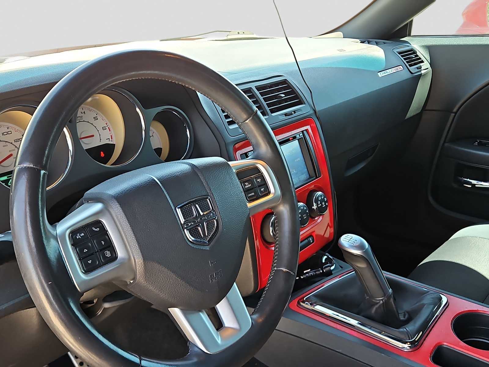 Thumbnail: 2014 Dodge Challenger - 14