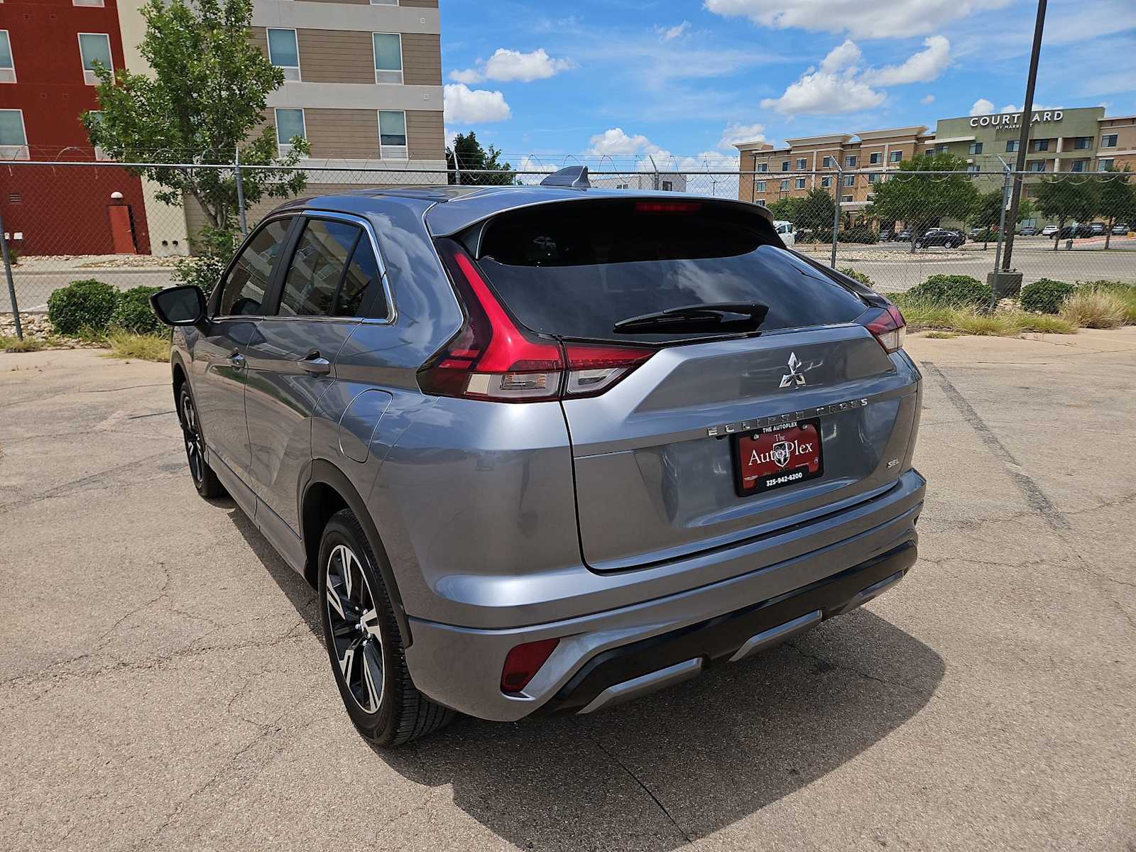 Thumbnail: 2024 Mitsubishi Eclipse Cross - 12