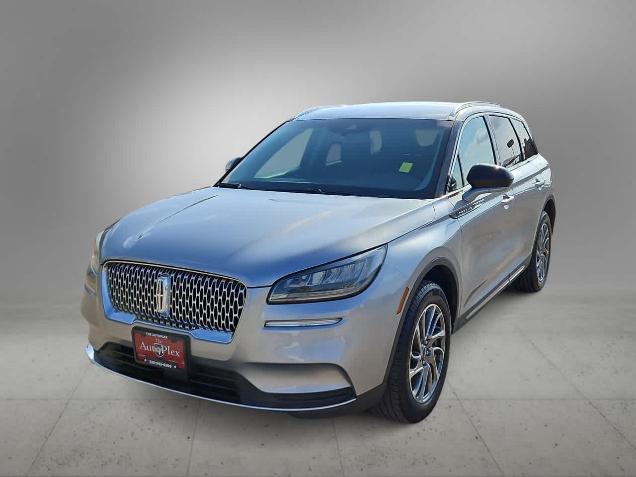 Thumbnail: 2022 Lincoln Corsair - 1