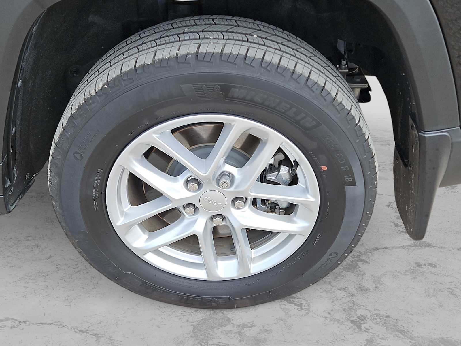 Thumbnail: 2025 Jeep Grand Cherokee L - 12