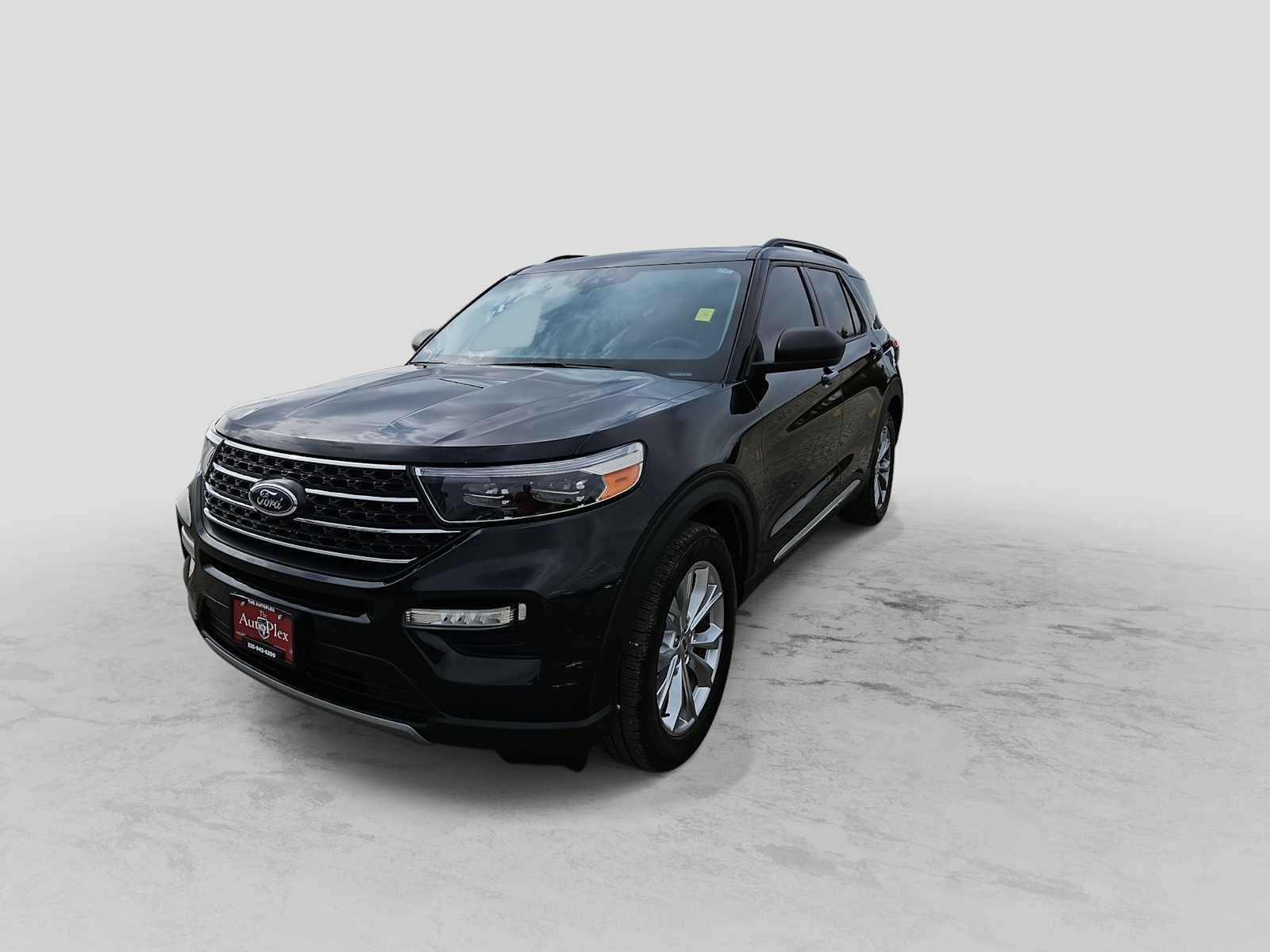 Thumbnail: 2022 Ford Explorer - 4