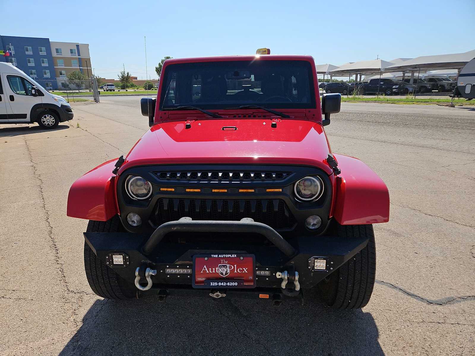 Thumbnail: 2014 Jeep Wrangler - 14