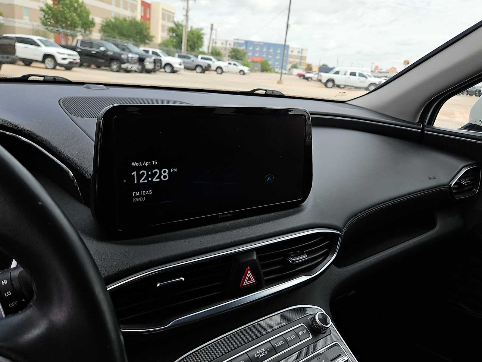 Thumbnail: 2023 Hyundai Santa Fe - 24