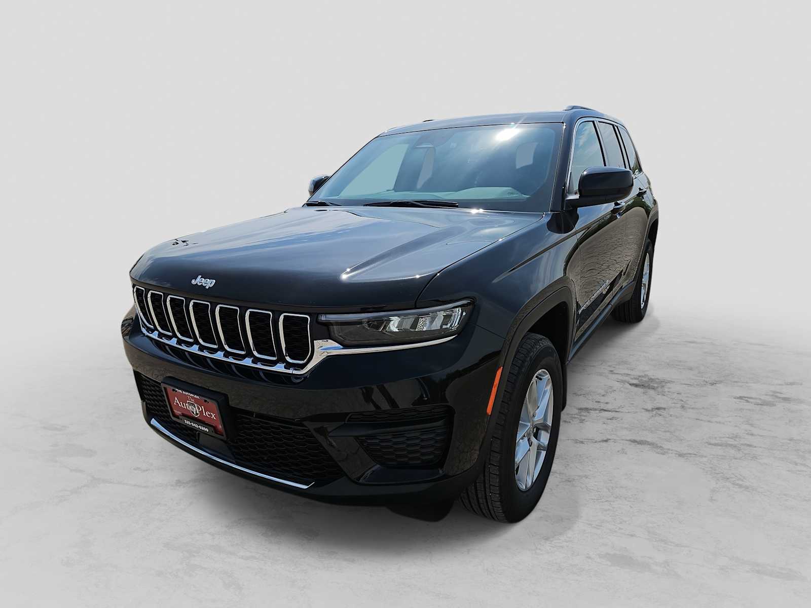 Thumbnail: 2026 Jeep Grand Cherokee - 1