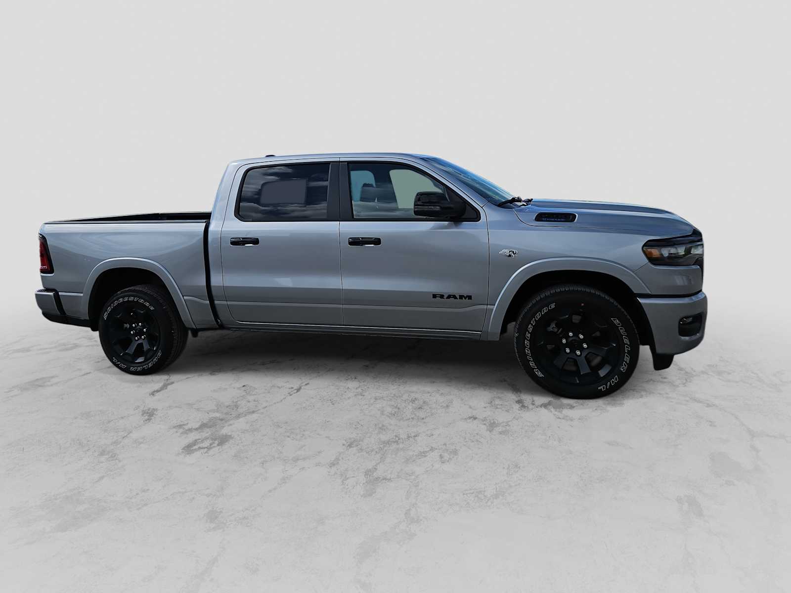 Thumbnail: 2026 RAM 1500 - 9