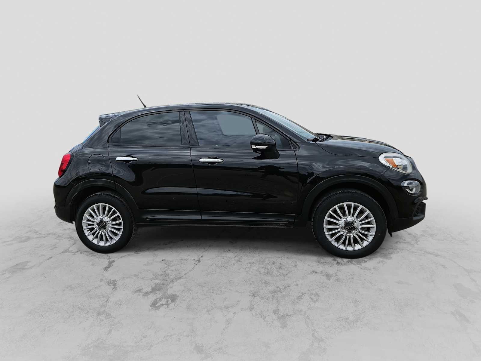 Thumbnail: 2019 Fiat 500X - 9