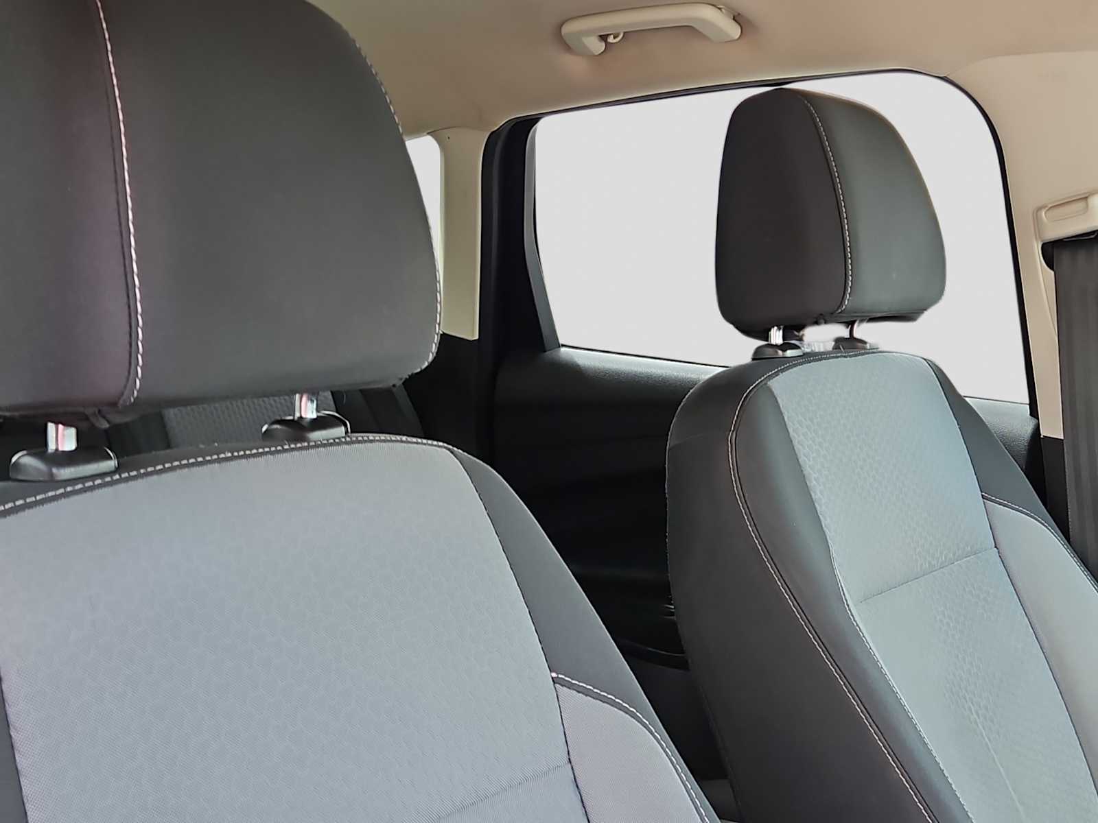 Thumbnail: 2017 Ford Escape - 18