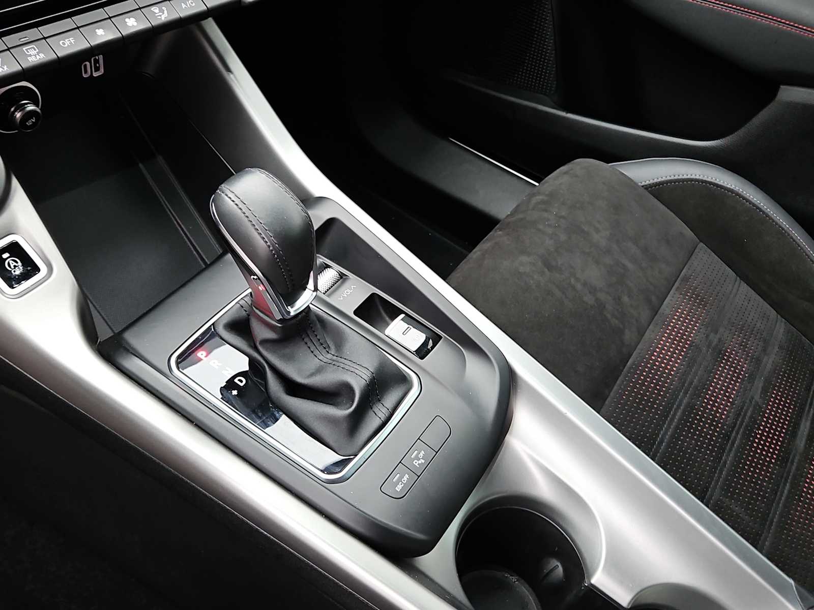 Thumbnail: 2024 Dodge Hornet - 20