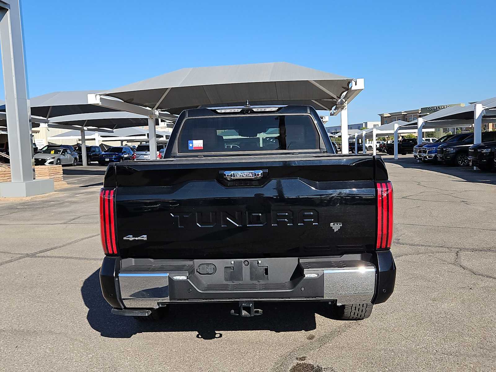 Thumbnail: 2024 Toyota Tundra - 7