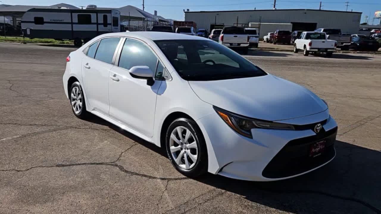 Used 2023 Toyota Corolla LE with VIN 5YFB4MDE2PP012483 for sale in San Angelo, TX