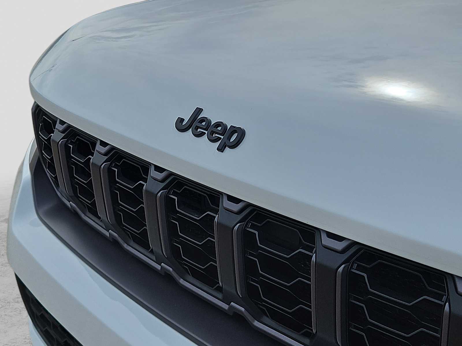 Thumbnail: 2026 Jeep Grand Cherokee - 13
