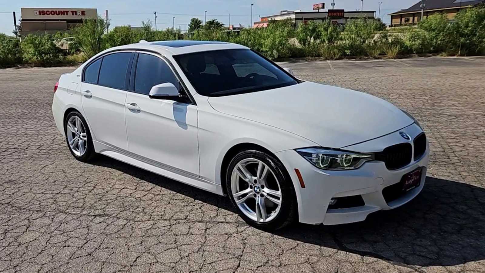 Thumbnail: 2018 BMW 3 Series - 2