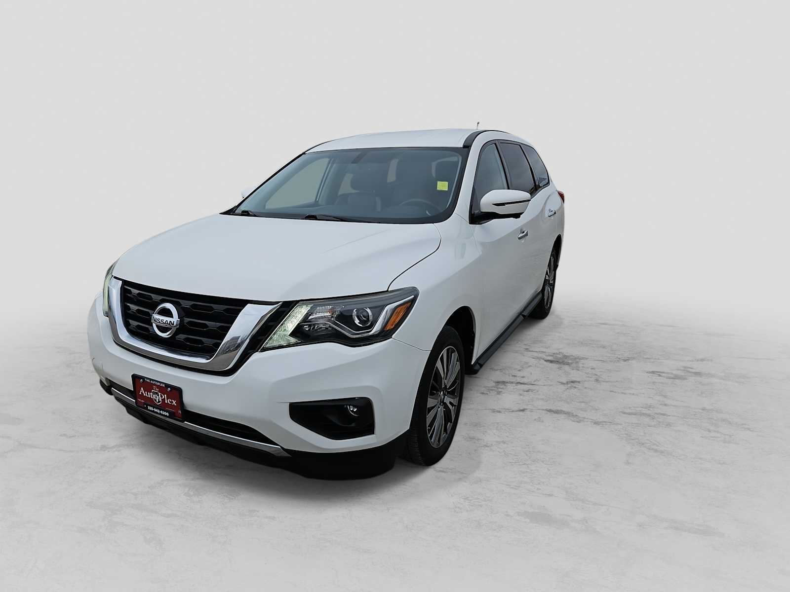 Thumbnail: 2020 Nissan Pathfinder - 4