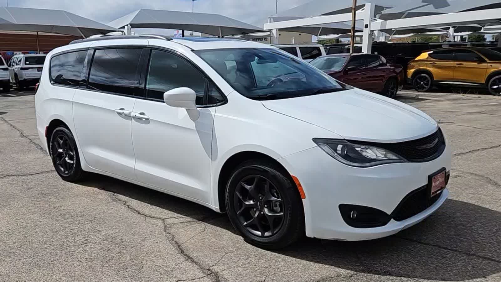 Used 2020 Chrysler Pacifica Touring L Plus with VIN 2C4RC1EG9LR137443 for sale in San Angelo, TX