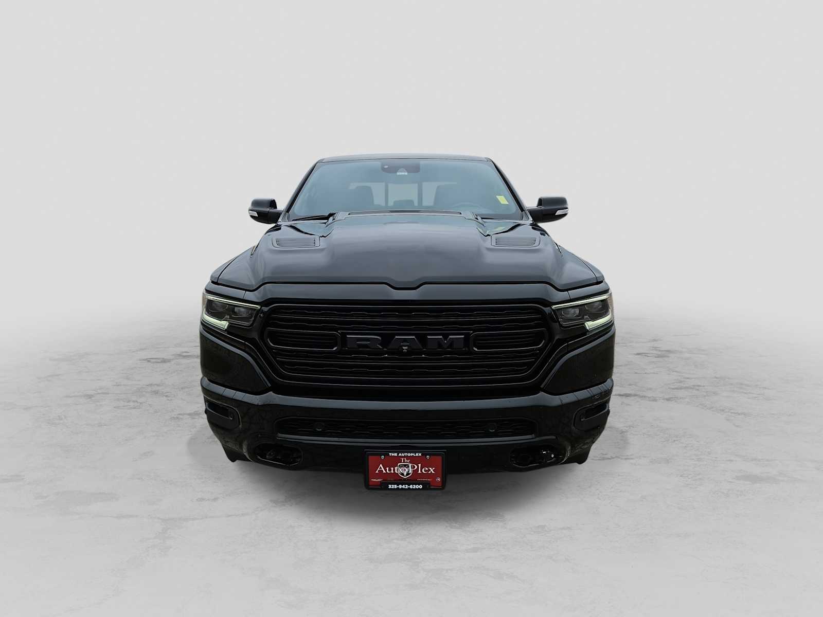 Thumbnail: 2022 RAM 1500 - 3