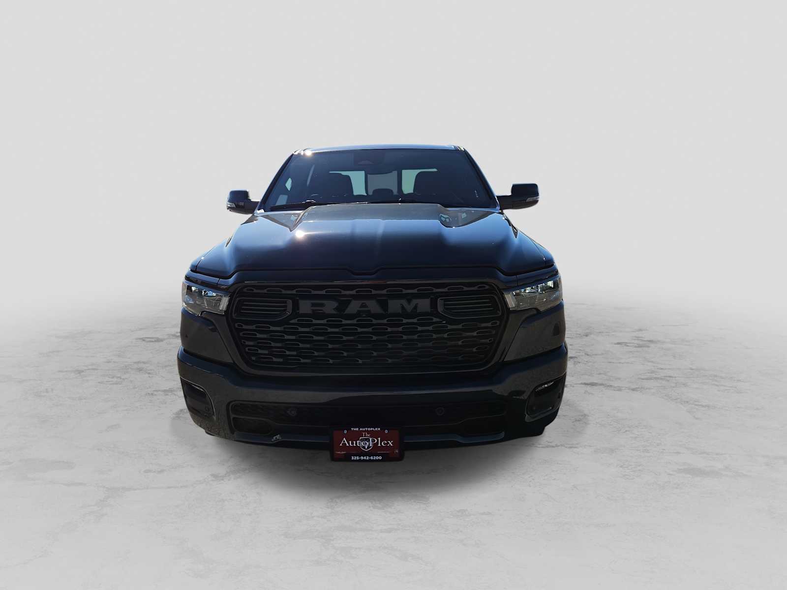 Thumbnail: 2026 RAM 1500 - 3